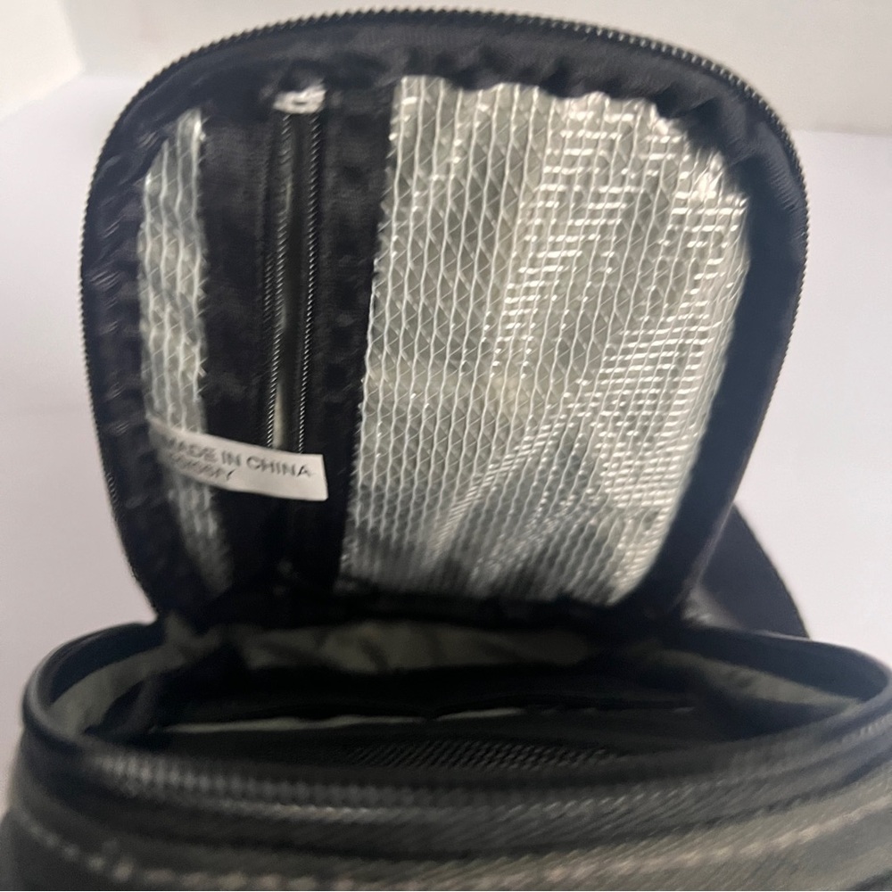 Case Logic Compact Camera Case - Picture 6 of 11